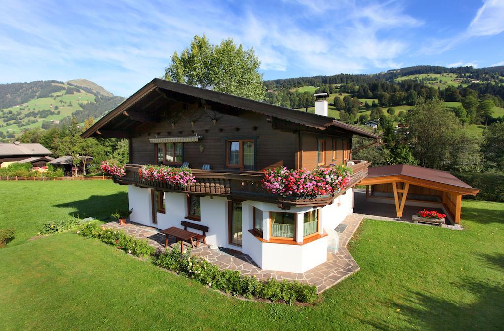 Haus Hirzinger Apartment Brixen im Thale Exterior foto